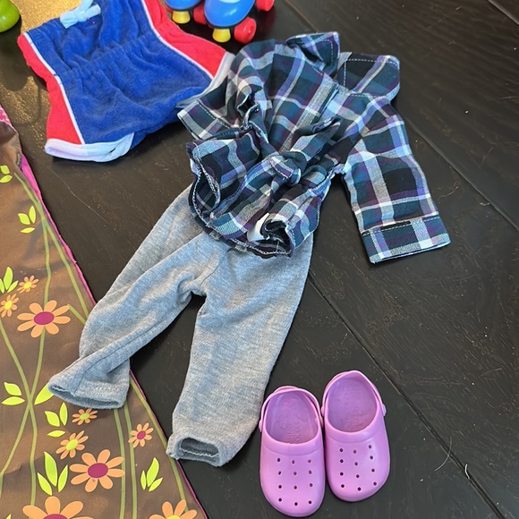 18 inch doll outfit and accessories - Picture 4 of 6